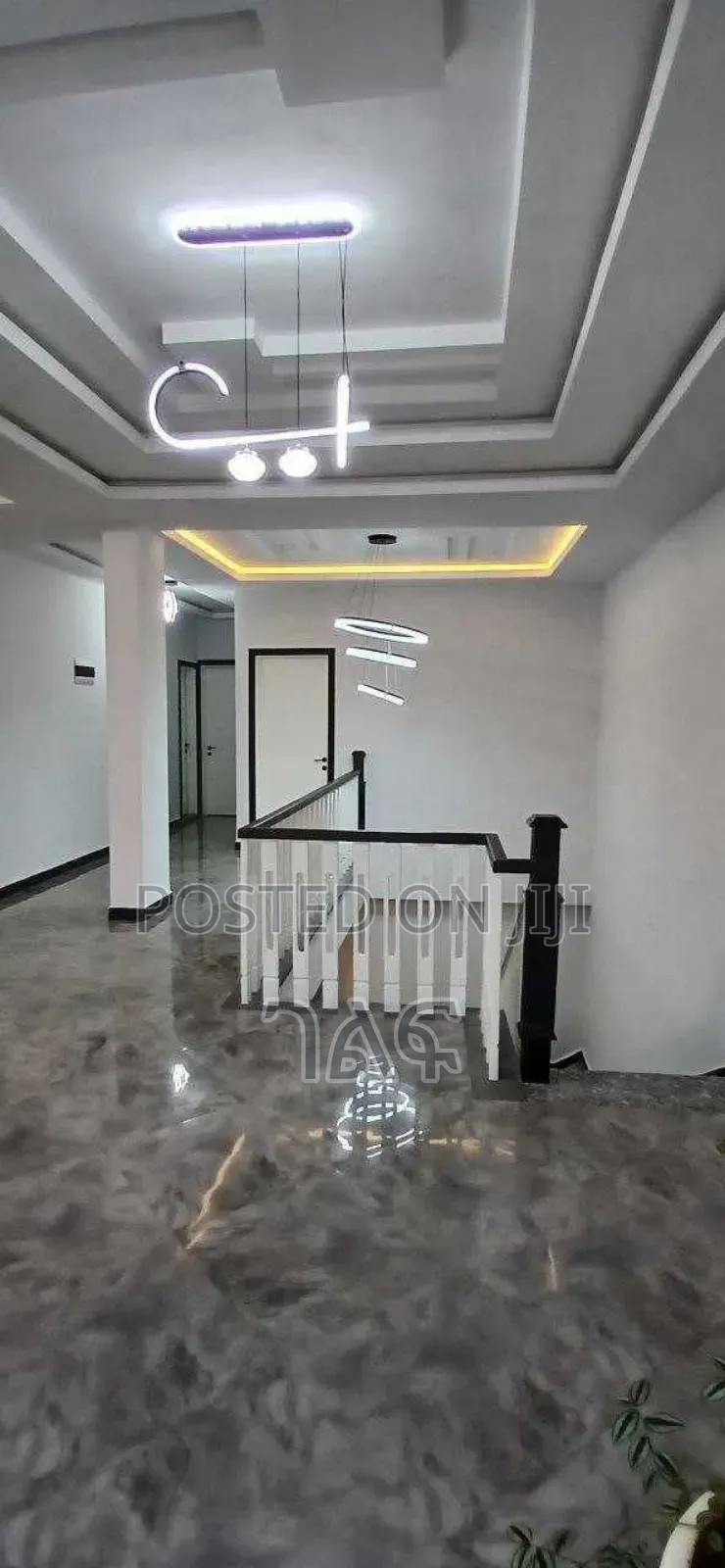 7bdrm House in የሚሸጥ G+2 

ዘመናዊ , Bole for sale