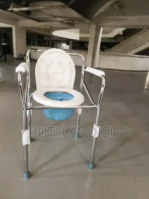 Commode Chair李逵toilet Chair鑫爕commode Chair熛益commode Chair