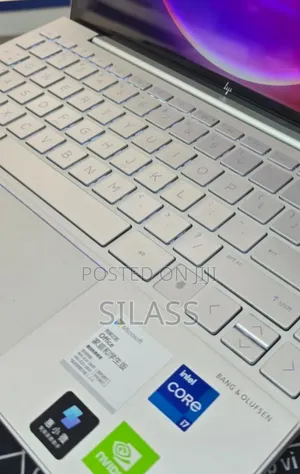 New Laptop HP Envy x360 16GB Intel Core i7 SSD 512GB