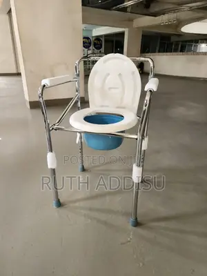 Commode Chair來自commode Chair吃完toilet Chair覶𡋣commode Chair