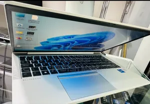 New Laptop HP EliteBook 830 G8 16GB Intel Core I7 SSD 512GB