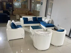L Shape + 2 Seater+ 2 Mini King Size.