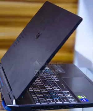 New Laptop Acer Predator Helios 300 16GB Intel Core i7 SSD 512GB