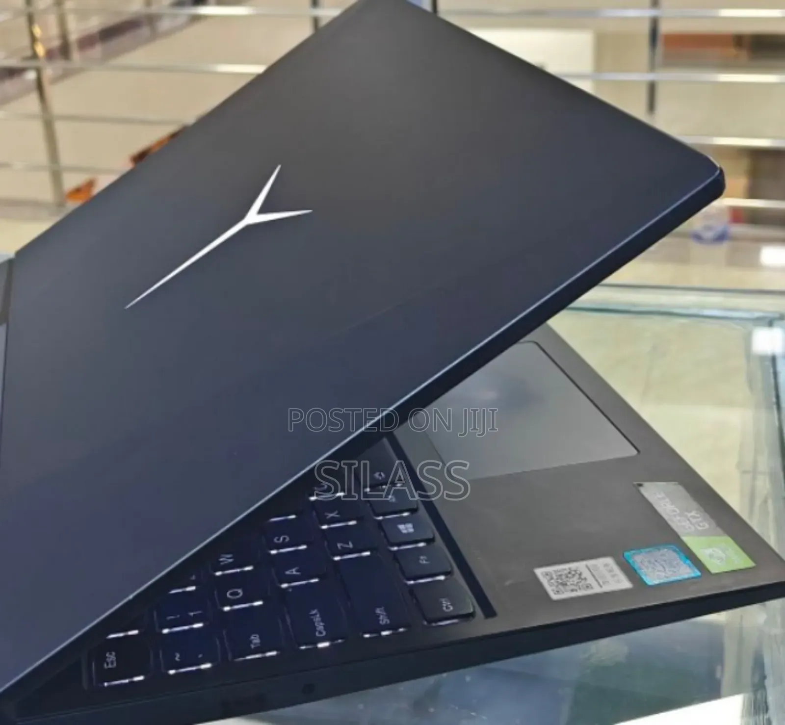 New Laptop Lenovo Legion Y720 16GB Intel Core i5 SSD 1T