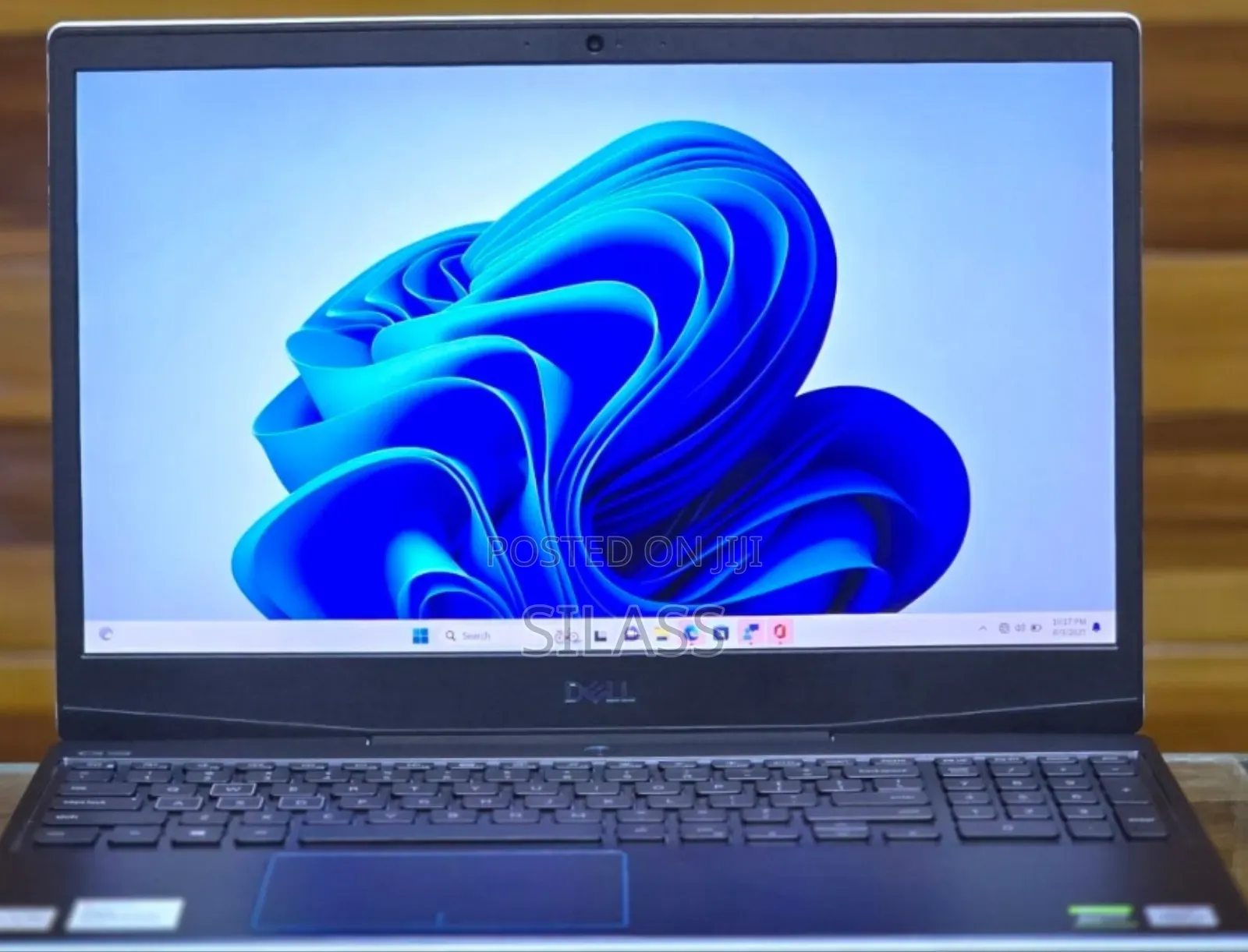 New Laptop Dell 16GB Intel Core I7 SSD 512GB