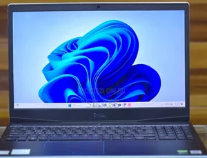 New Laptop Dell 16GB Intel Core I7 SSD 512GB
