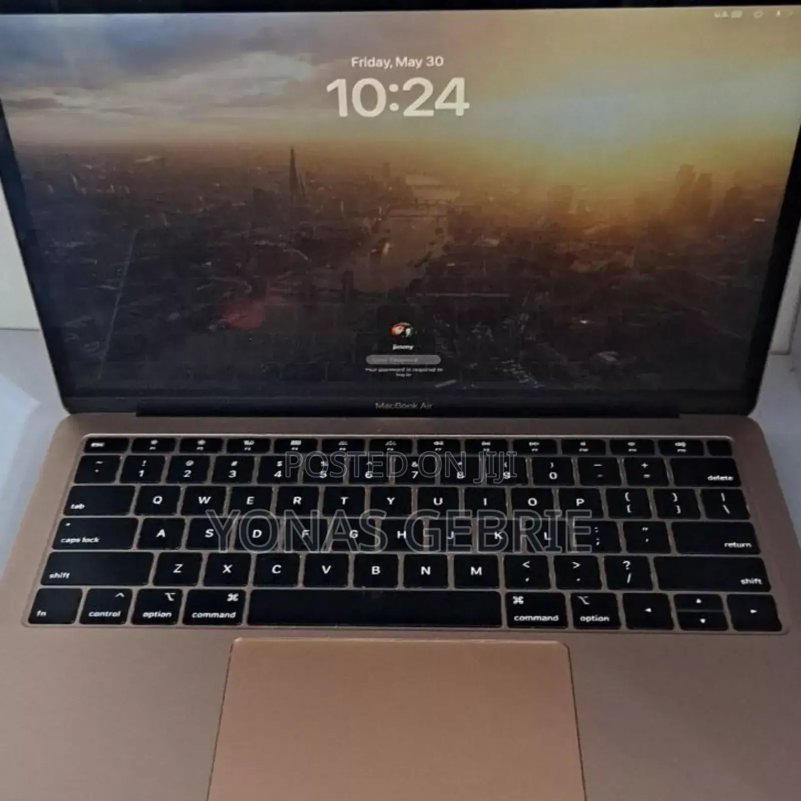 New Laptop Apple MacBook Air 2019 8GB Intel Core i5 SSD 256GB