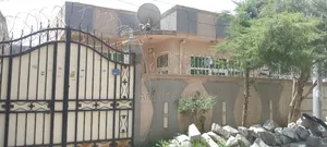 Furnished 3bdrm Villa in Hayat Compound, Bole for sale