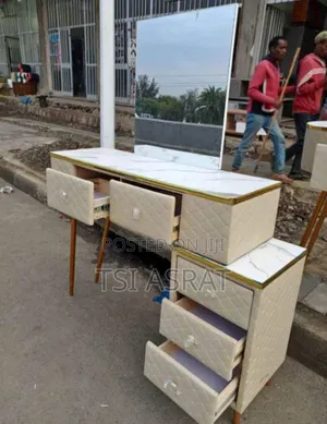 High Quality Luxury Dressing Table