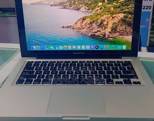 New Laptop Apple MacBook Pro 2012 4GB Intel Core I5 HDD 500GB