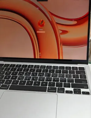 New Laptop Apple MacBook Air 2020 M1 8GB Intel Core I5 SSD 256GB