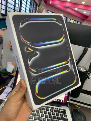 New Apple iPad Pro 11 (2024) 512 GB Black