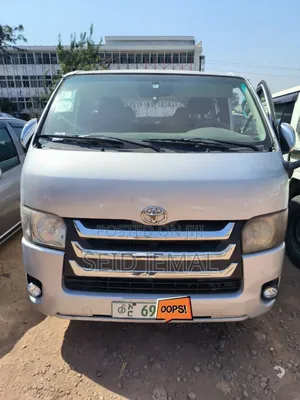 Toyota HiAce 2007 Silver