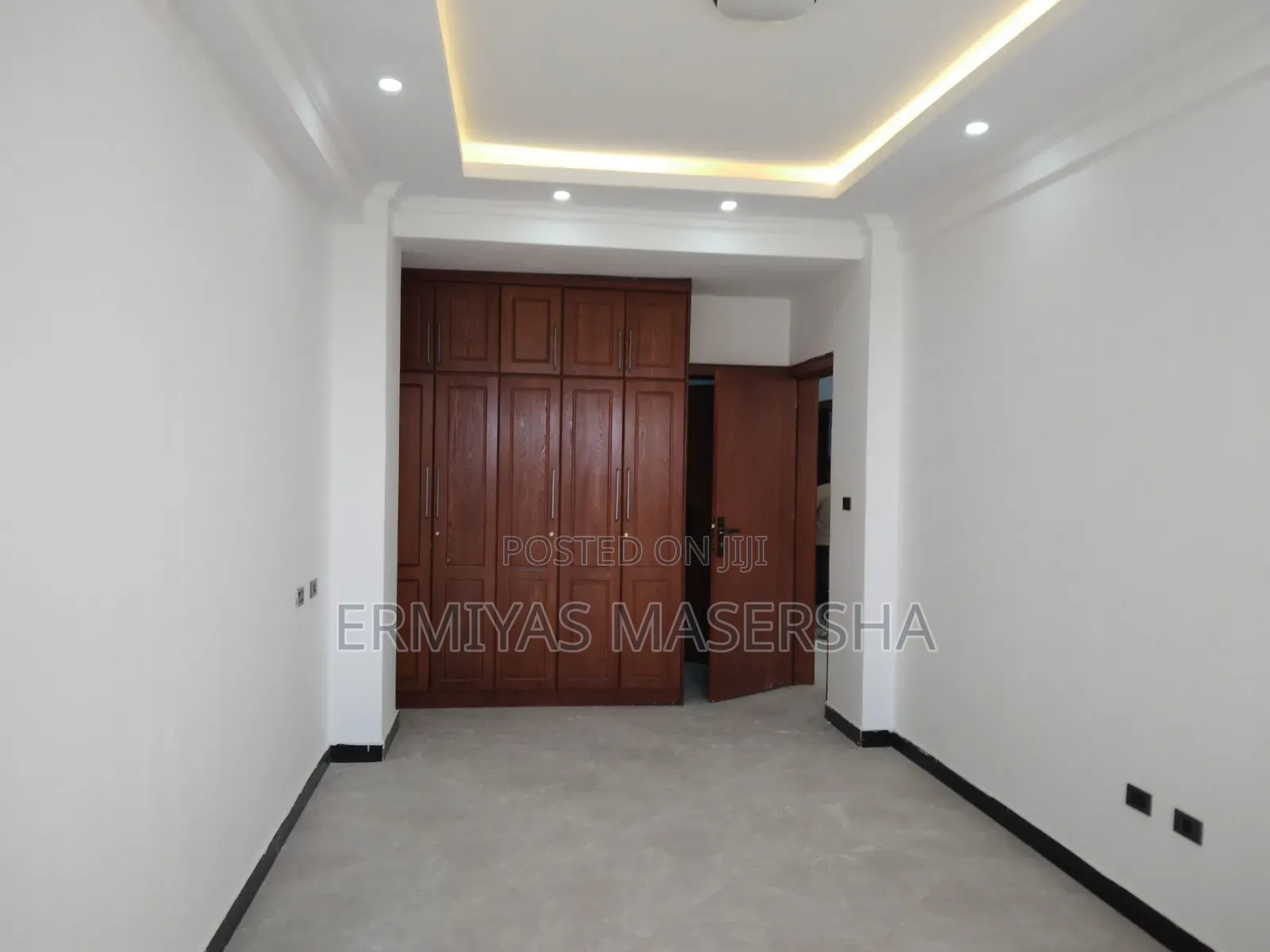 Furnished 3bdrm Apartment in Yeka for sale