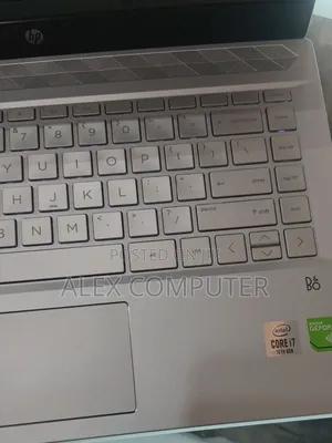 New Laptop HP Pavilion 14 16GB Intel Core I7 SSD 512GB