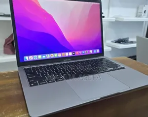 New Laptop Apple MacBook Air 8GB Apple M1 SSD 256GB