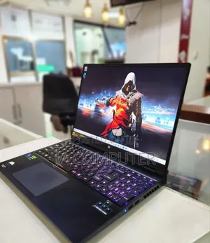 New Laptop Acer Predator Helios 300 16GB Intel Core I7 SSD 1T