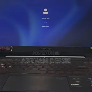 New Laptop MSI GF63 16GB Intel Core Ultra 7 SSD 512GB