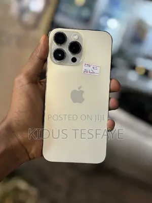 Apple iPhone 14 Pro Max 256 GB Gold