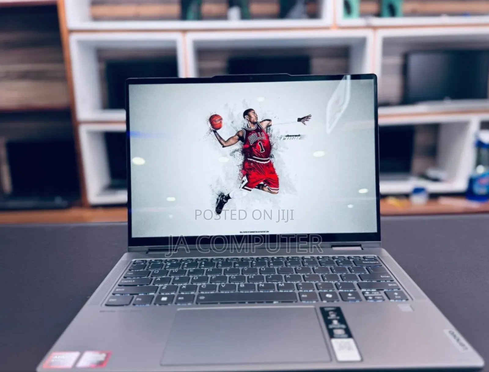 New Laptop Lenovo Yoga 7i 8GB AMD Ryzen 5 SSD 512GB