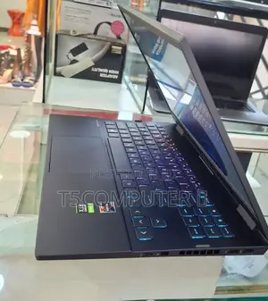 New Laptop HP 16GB AMD Ryzen 7 SSD 512GB