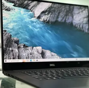 New Laptop Dell XPS 15 32GB Intel Core I7 SSD 1T