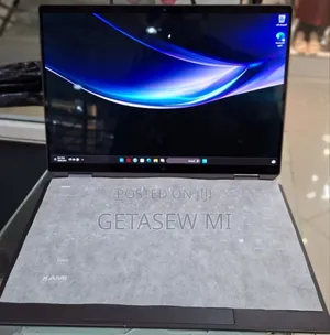 New Laptop HP Spectra 13 16GB Intel Core Ultra 7 SSD 1T
