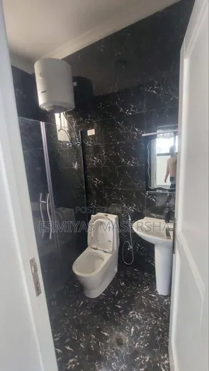 Furnished 5bdrm Villa in Yeka for sale