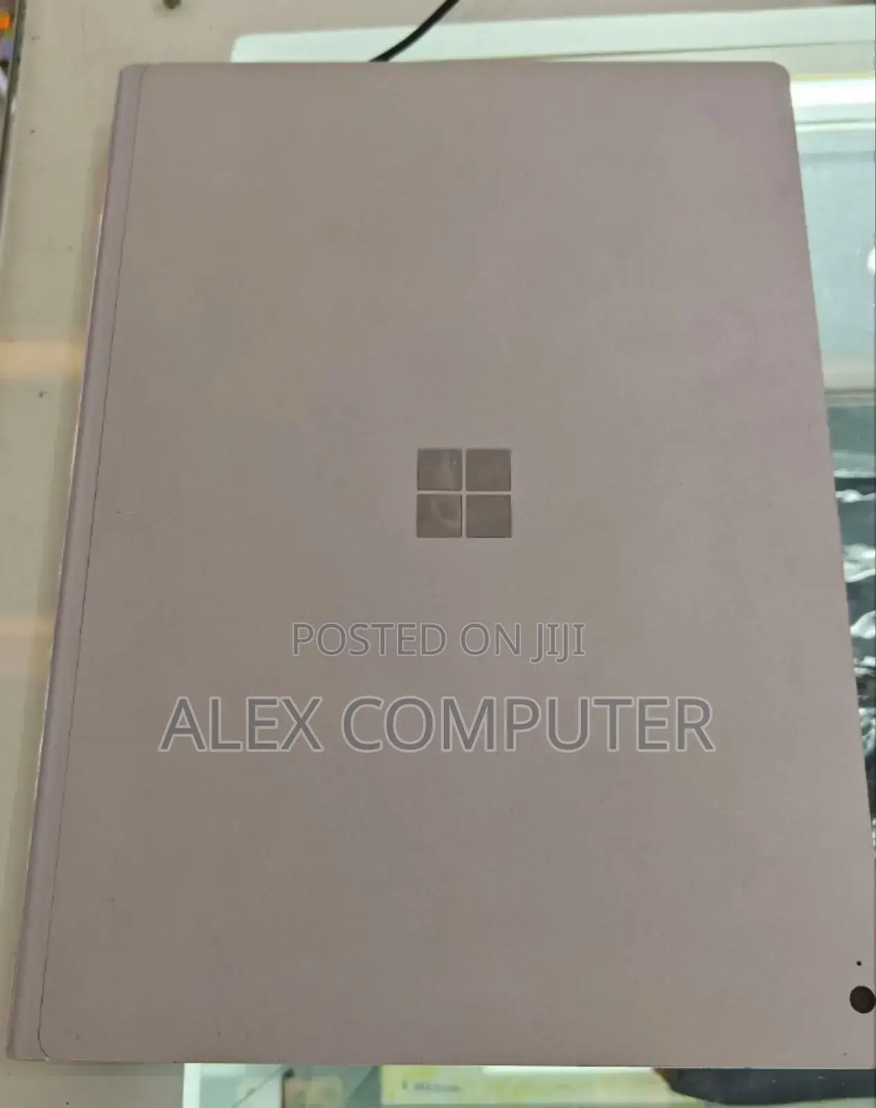 New Laptop Microsoft Surface Book 3 16GB Intel Core I7 SSD 256GB
