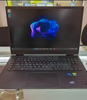 New Laptop HP Omen 17 32GB Intel Core I7 SSD 2T