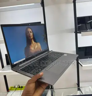 New Laptop HP ZBook 15 16GB Intel Core I7 SSD 512GB