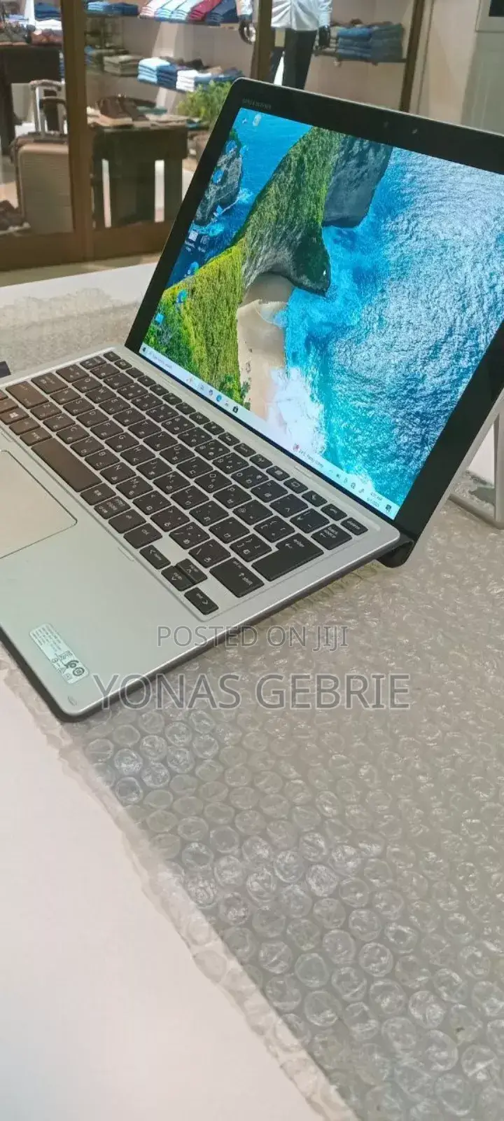 New Laptop HP Elite X2 1012 8GB Intel Core I5 SSD 256GB
