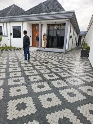 Furnished 6bdrm Villa in ጣፎ, Yeka for sale
