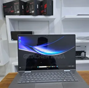 New Laptop HP Envy X360 8GB Intel Core I7 SSD 1T