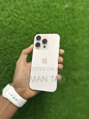 New Apple iPhone 16 Pro 256 GB Gold