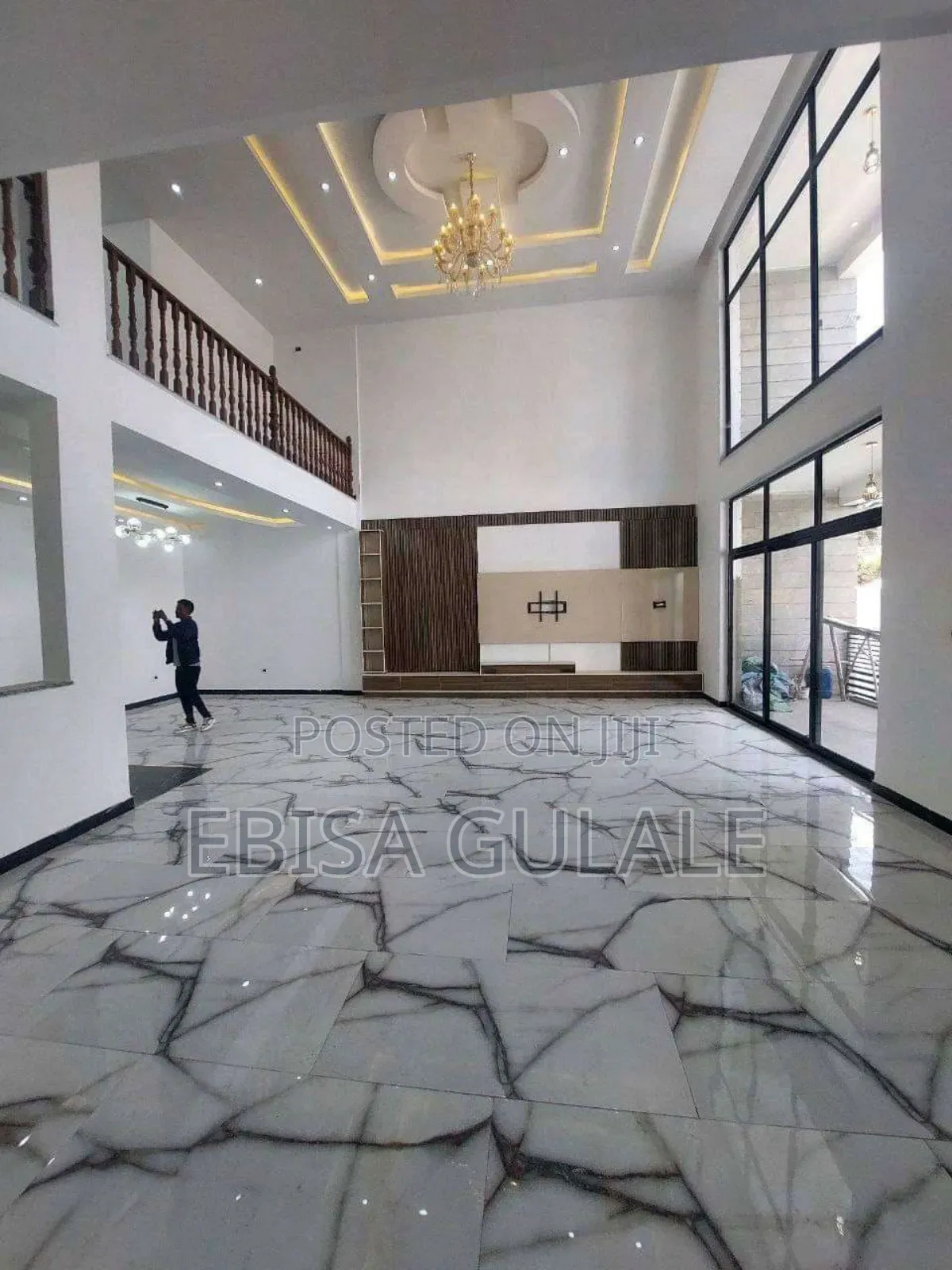 Furnished 6bdrm Chalet in Yeka for sale