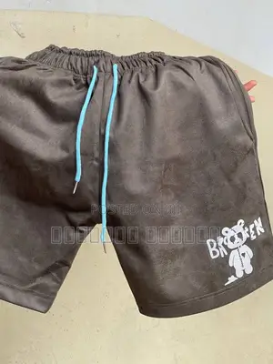Premium Gym Shorts – Lightweight Stretchy