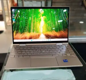New Laptop HP Envy X360 8GB Intel Core I7 SSD 1T
