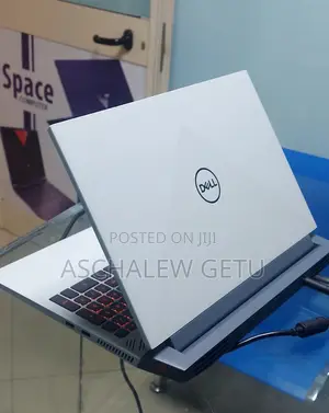 New Laptop Dell G15 5511 16GB AMD Ryzen 5 SSD 512GB