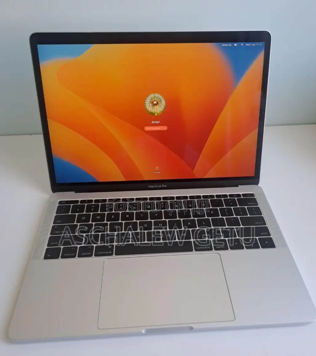 New Laptop Apple MacBook Pro 2017 8GB Intel Core I5 SSD 128GB