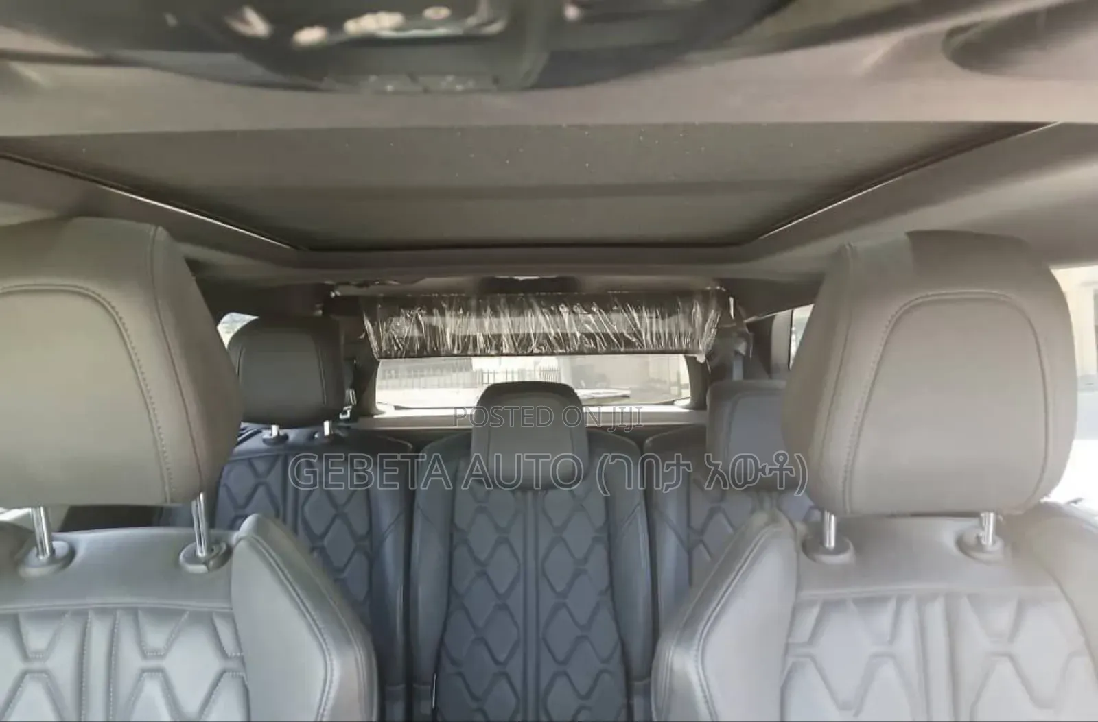 Peugeot 5008 2022 Gray