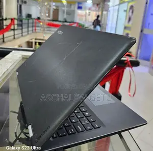 New Laptop Lenovo Yoga 7i 8GB Intel Core I7 SSD 256GB