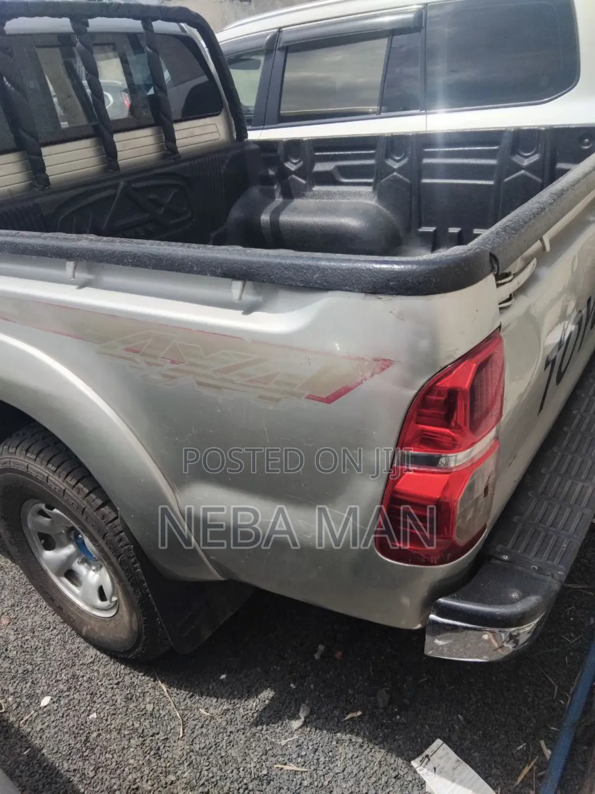 Toyota Hilux 2014 Silver