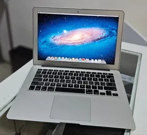 Laptop Apple MacBook Air 2011 4GB Intel Core I5 SSD 128GB