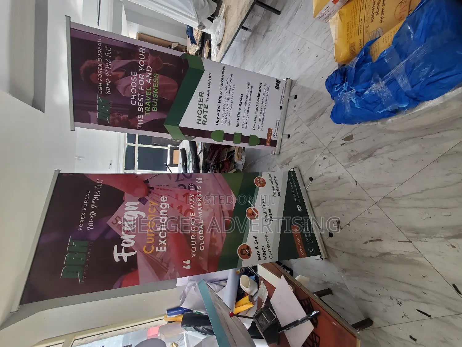 Roll Up Banner
