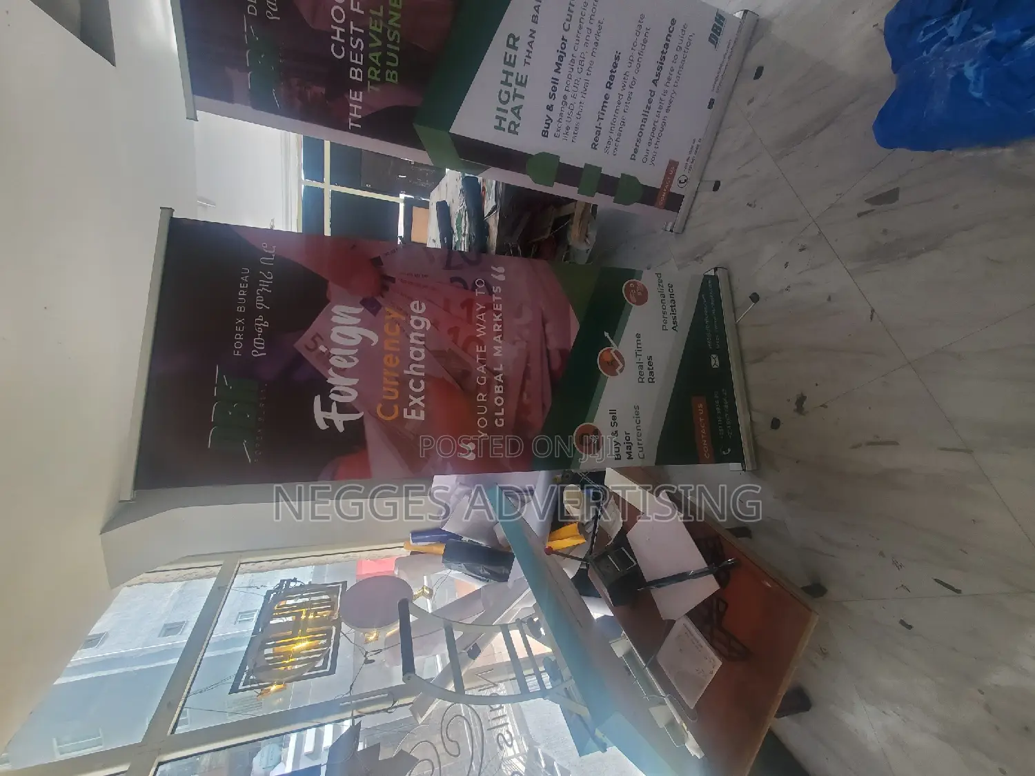 Roll Up Banner