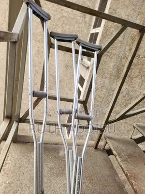 Crutches黨籍crutches半個crutches太空crutches當地crutches Axillary