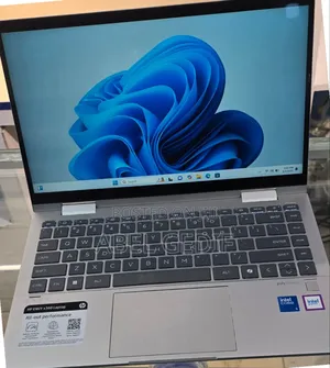 New Laptop HP Envy X360 8GB Intel Core I5 SSD 1T