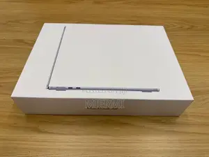 New Apple MacBook Air 2025 M4 13-Inch 16GB Apple M4 SSHD (Hybrid) 512GB