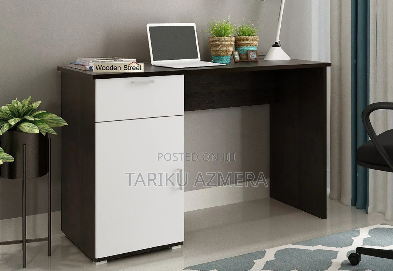 Reading Table